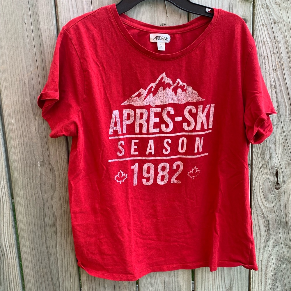 Ardene Tee Apres Ski Season 1982 Large